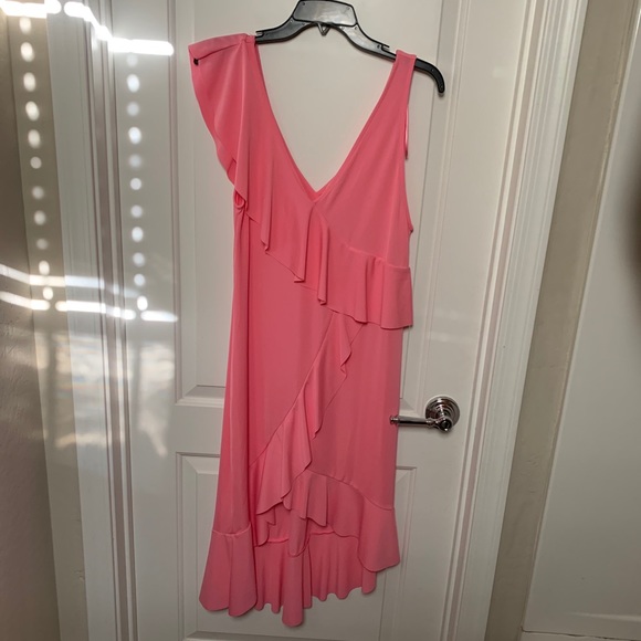 NEW Zara dress - Picture 1 of 3